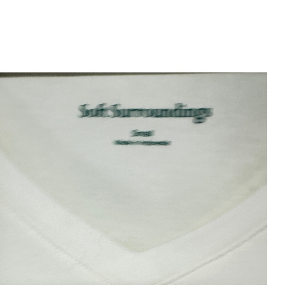 Soft Surroundings 2FE18 V-Neck T-Shirt Women Small Creamy White High-Low Hem - Picture 5 of 10